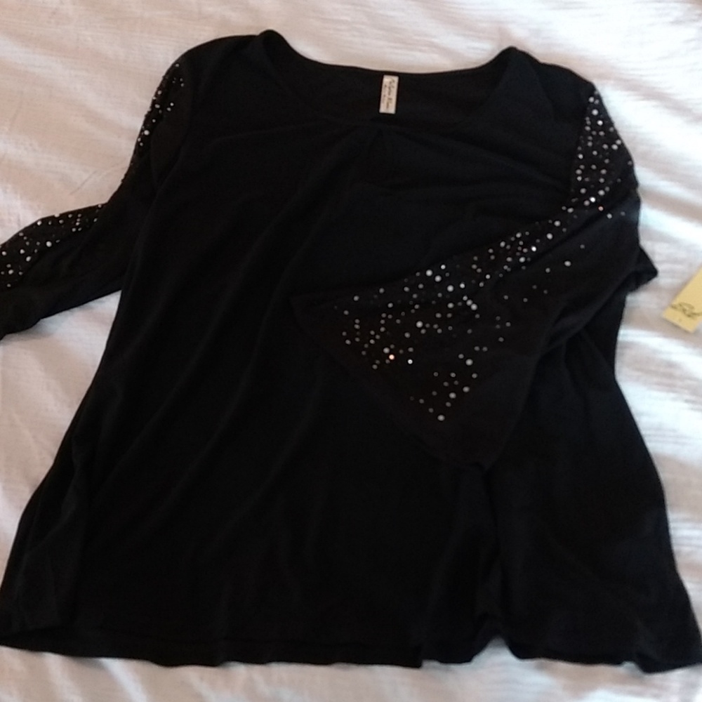 PerSeption Dressy Top